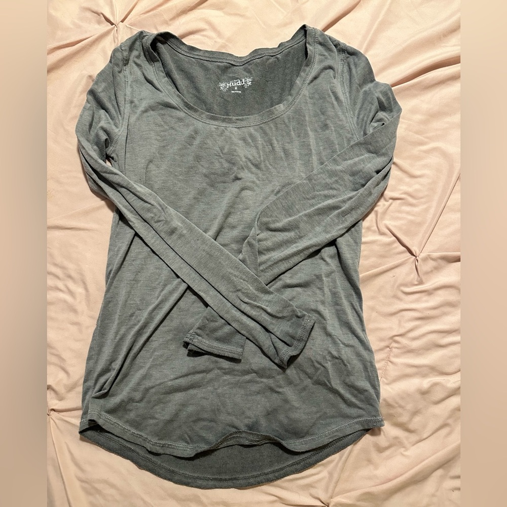 Gray long sleeve shirt size medium